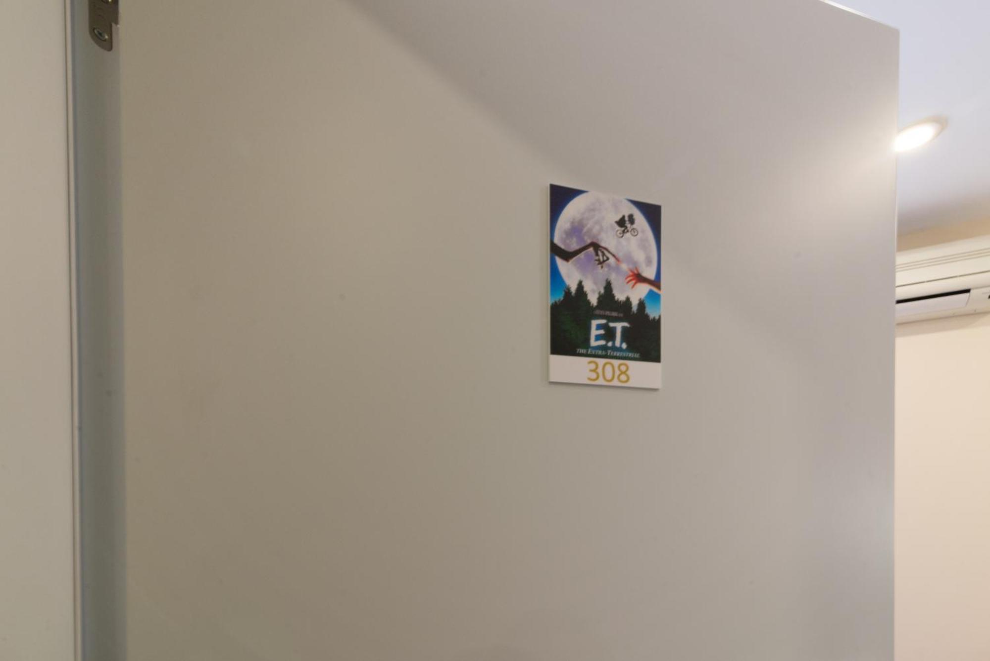 Hostal Art Madrid Extérieur photo