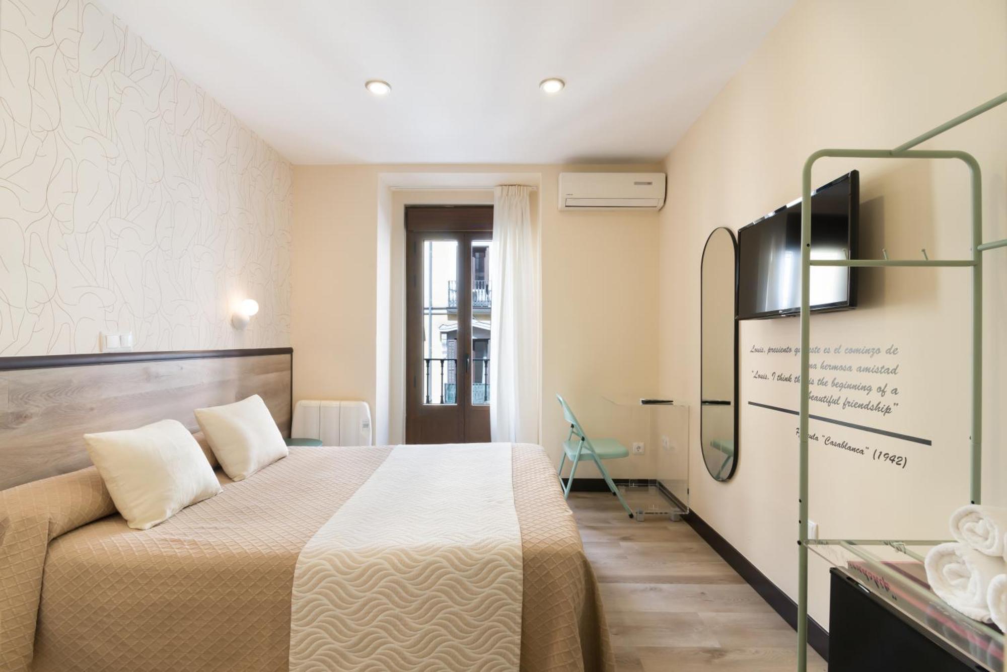 Hostal Art Madrid Extérieur photo